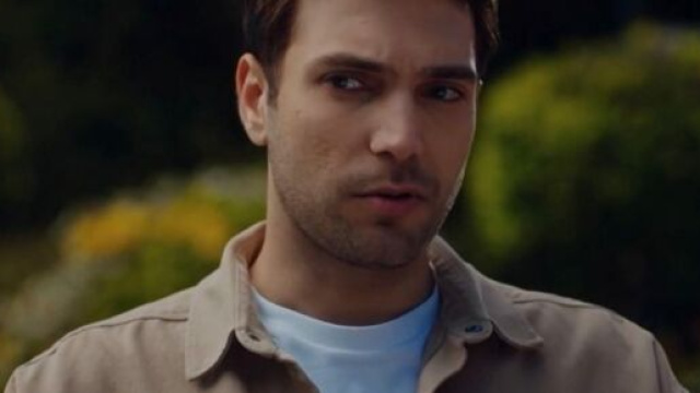 Il personaggio di Armagan in una scena de La Rosa della vendetta &copy; Canale 5.