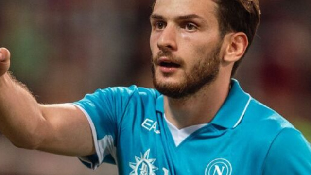 Khvicha Kvaratskhelia dopo un goal &copy; SSC Napoli