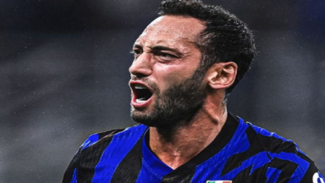 L'esultanza di Calhanoglu con l'Inter &copy; profilo Instagram Calhanoglu