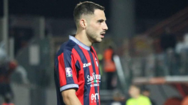 L'attaccante del Crotone, Guido Gomez - &copy; Facebook / FcCrotone