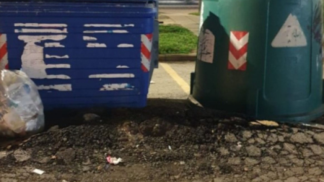Crotone, danni al manto stradale in Corso Mazzini - &copy; Francesco Trabassi