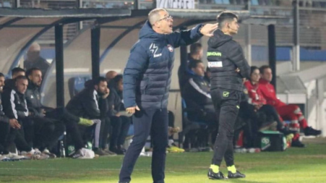 Il tecnico del Crotone, Emilio Longo - &copy; Facebook / FcCrotone