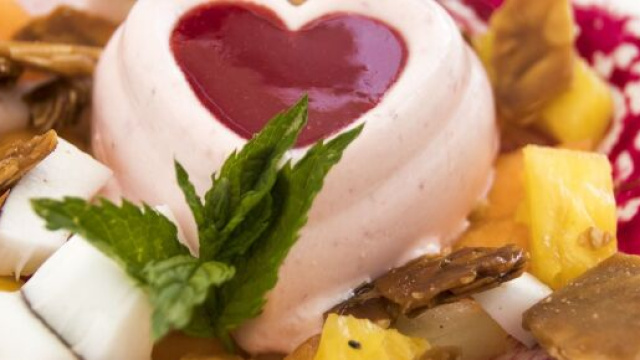 Dolce a forma di cuore - Immagine di &copy; Pixabay.