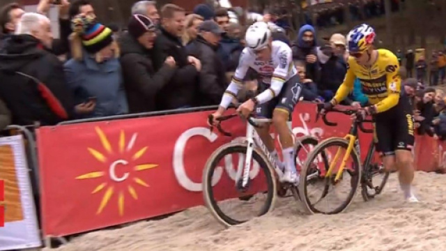 Mathieu Van der Poel e Wout van Aert - Screenshot &copy; Eurosport