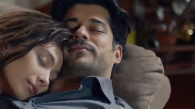 In foto Kemal e Nihan di Endless Love (screenshot &copy; Canale 5)