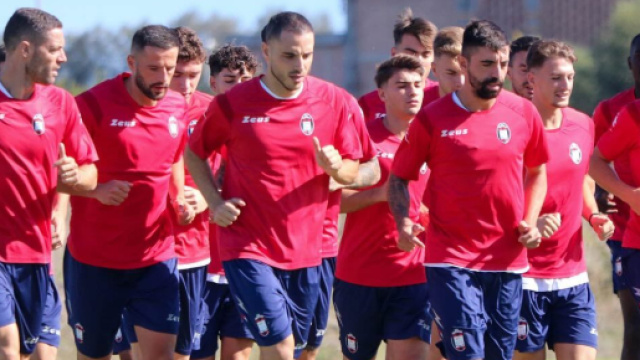 La squadra del Crotone in allenamento - &copy; Facebook / FcCrotone