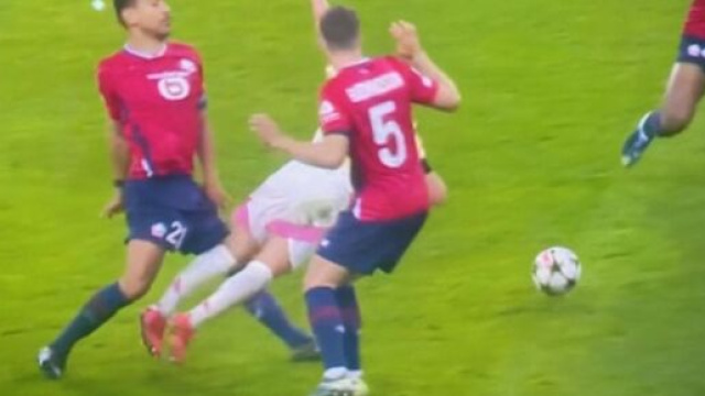 Francisco Conceicao nella gara Lille-Juventus stagione 2024/25. Foto &copy; Sky Sport