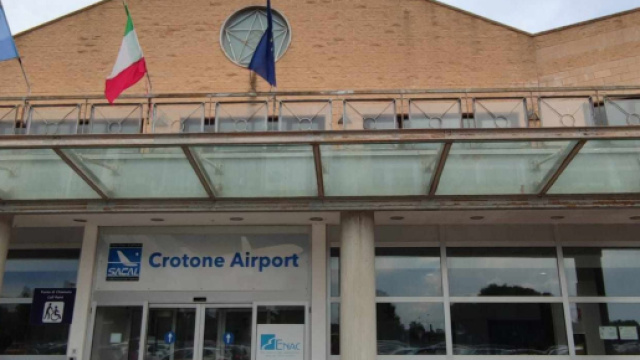 L'aeroporto di Crotone - &copy; Francesco Trabassi