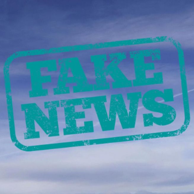 Contrails in the sky of the USA. &copy;Pexels