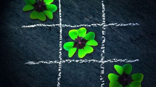 In foto tris di quadrifogli &copy; pixabay.