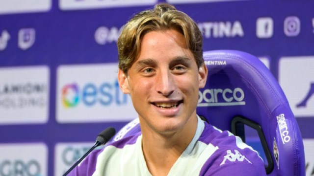 Cesare Bove in conferenza stampa - &copy; Sito Ufficiale Fiorentina