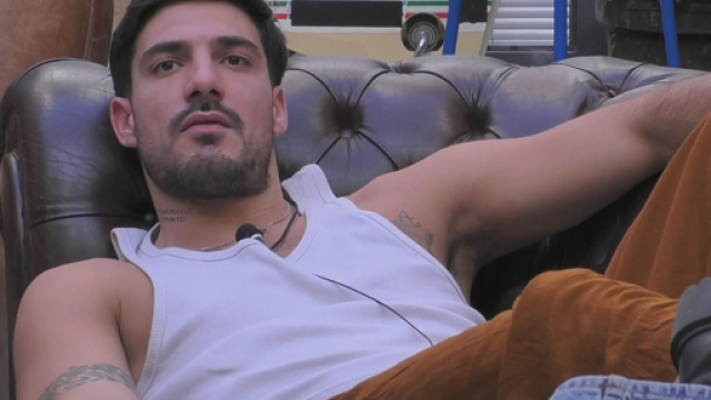 Lorenzo Spolverato (&copy;Grande Fratello/Mediaset).