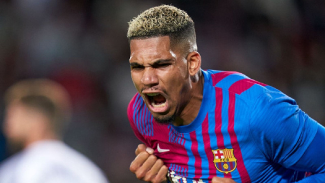 Ronald Araujo, difensore del Barcellona. Foto &copy; Sky Sport