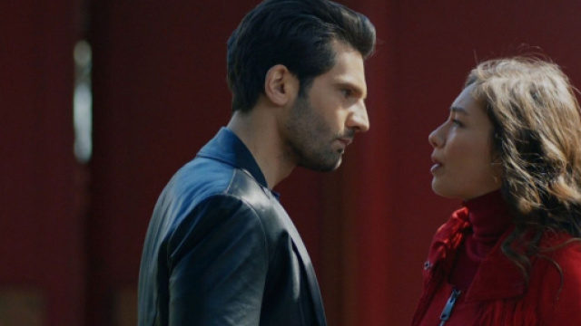 In foto Nihan ed Emir di Endless Love, screenshot &copy; Mediaset