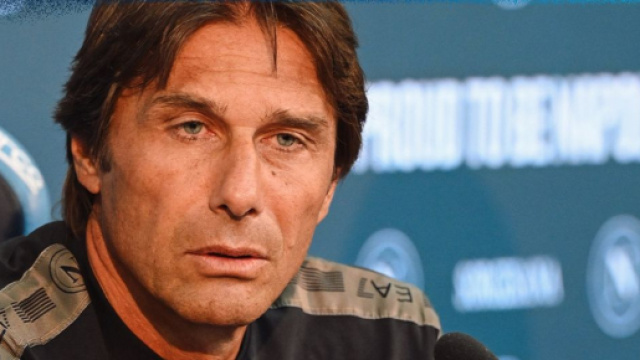 Antonio Conte, allenatore del Napoli. Foto &copy; Napoli