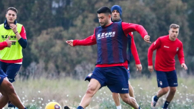 Fase di allenamento del Crotone al Centro Sportivo Antico Borgo &copy; Facebook