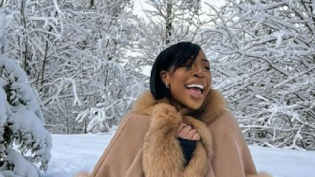 Jazz Correia et Magali Berdah ont f&eacute;licit&eacute; No&eacute;mie Mabelleuh, qui vient d'annoncer &ecirc;tre enceinte (Screenshoot Instagram @noemie_mabelleuh)