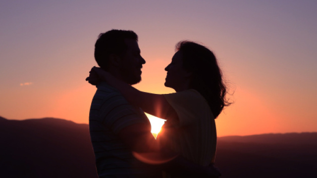 L'oroscopo del 5 febbraio: Cancro energico, Bilancia pensierosa.