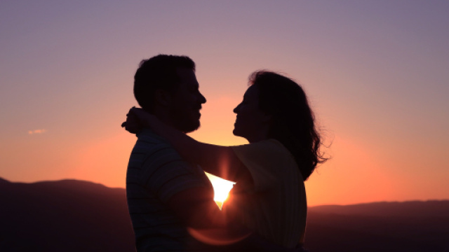 L'oroscopo del 14 febbraio, Leone pi&ugrave; passionale e Gemelli con voglia di fare.