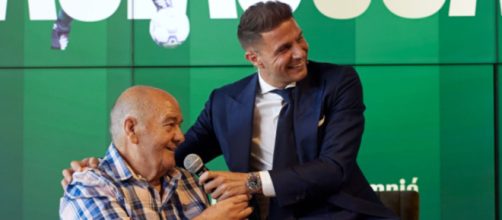 Aurelio fue el primer representante de Joaqu&iacute;n S&aacute;nchez (X, @RealBetis)