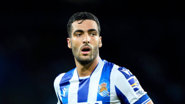 Mercato Juve, per il centrocampo piacciono Merino e Samardzic.