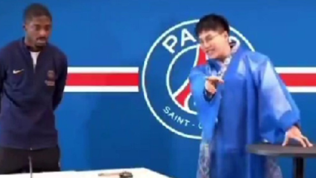 Ousmane Demb&eacute;l&eacute; avec le PSG (capture X @OutPsg)