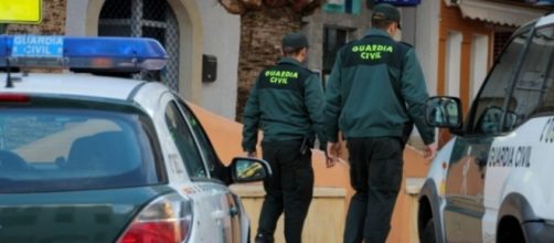 Tres patrullas de la Benem&eacute;rita se desplazaron hasta el lugar de los hechos (X, @guardiacivil)