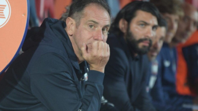 Crotone, Lamberto Zauli esonerato