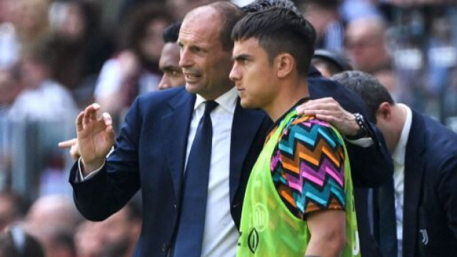 Juve, Dybala non dimentica Allegri: 'E' stato fondamentale nella mia carriera'