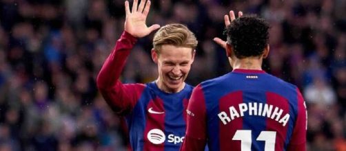 Frenkie de Jong y Raphinha anotaron dos de los cuatro goles del Barcelona ante el Getafe (X@FCBarcelona)