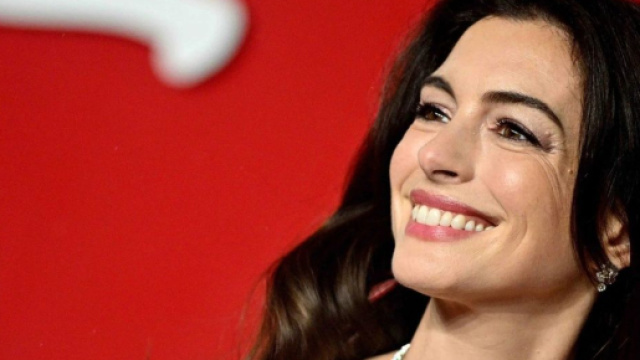 Anne Hathaway, cinque pellicole di successo: c'&egrave; anche Les Mis&eacute;rables.