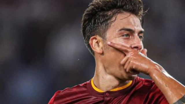 Dybala non si ferma pi&ugrave; con la Roma, i tifosi della Juve. 'Che errore hanno commesso'