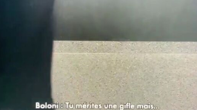 L'entraineur de Metz en col&egrave;re contre un journaliste apr&egrave;s Metz-OL. (screenshot Twitter @ActuL1_)