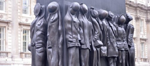 'Monument to the Women of World War II' by John W. Mills, located at Whitehall, London (Image source: Loco Steve/Wikimedia Commons)