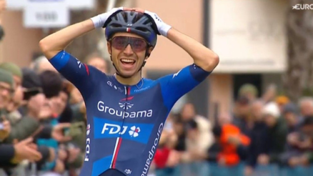 Ciclismo: Lenny Martinez conquista il Trofeo Laigueglia, ancora secondo Vendrame (Video).