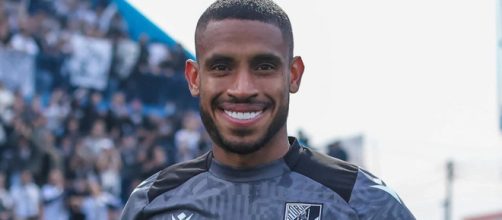 Andr&eacute; Silva ser&aacute; jogador do S&atilde;o Paulo (Reprodu&ccedil;&atilde;o/Facebook/vitoriasportclube)