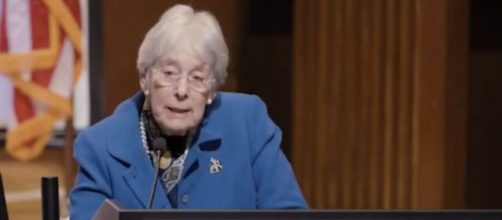 Gracias a Rutt Gottesman, los estudiantes de medicina estudiar&aacute;n gratis y no arrastrar&aacute;n deudas (Youtube, @EinsteinCollegeofMed)