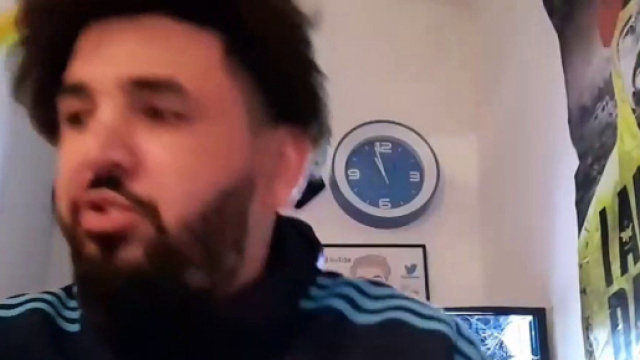 Mohamed Henni furieux contre les joueurs de l'OM (Cr&eacute;dit : chaine YouTube Mohamed Henni)