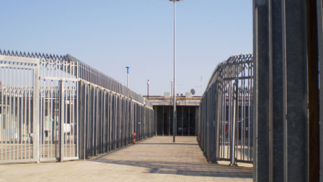 Foto di repertorio del CPR di Ponte Galeria.