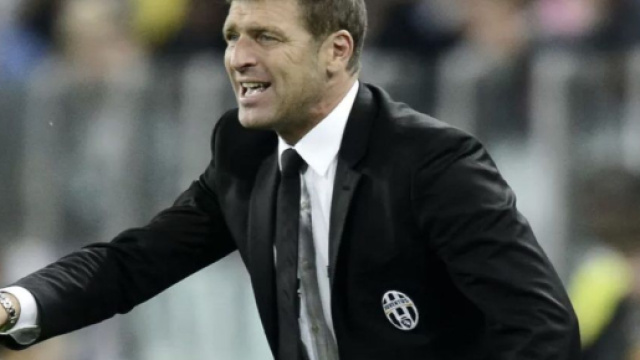 Carrera: 'Lippi amato da tutti i tifosi, Allegri no: penso la differenza sia nel gioco'.