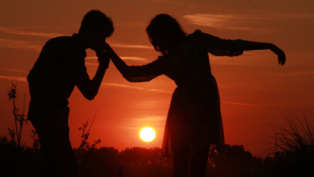 L'oroscopo dell'11 febbraio 2024, Cancro agitato e Ariete in rinascita