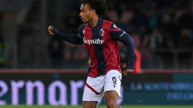 La Juve sonda Zirkzee e sfida l&rsquo;Inter per Hermoso, Dumfries corteggiato dalla Premier.