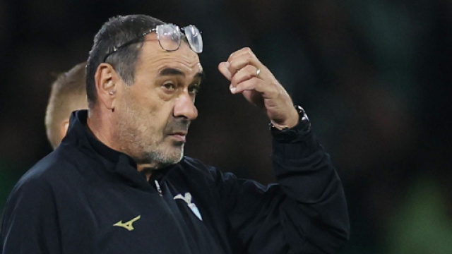 Serie A: situazione complicata in casa Lazio. In foto Maurizio Sarri.