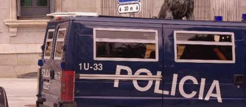 La Polic&iacute;a Nacional investiga las denuncias sobre desapariciones ocurridas en el lugar del hallazgo (Wikimedia Commons)