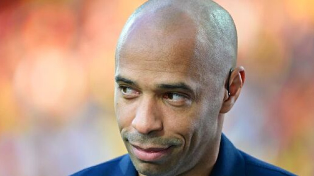 Henry aux manettes de l'&eacute;quipe de France Espoirs. (screenshot - @eurosport)