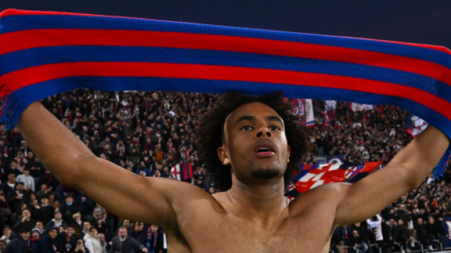 Mercato Inter, possibile colpo in attacco: piace Zirkzee dal Bologna, pronti 40 milioni