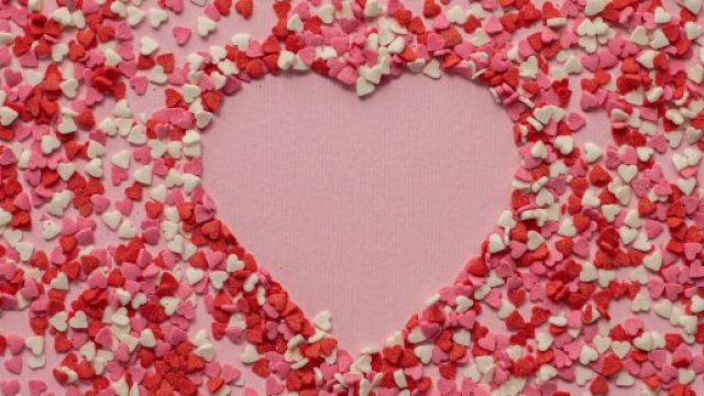 Oroscopo dell'amore, in foto un simbolico cuore.