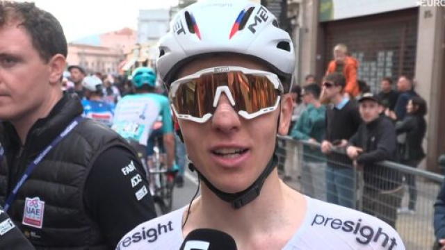 Tadej Pogacar all'arrivo della Milano Sanremo &copy; Screenshot Eurosport.