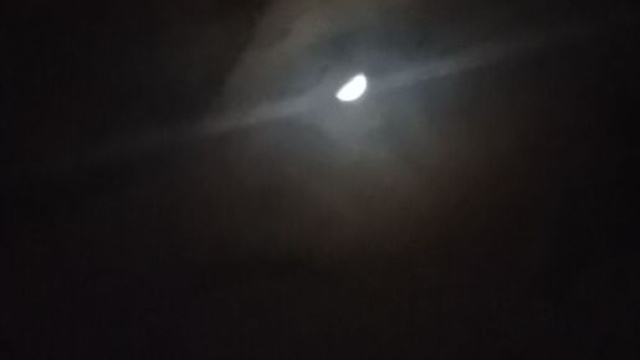 Una foto della luna - &copy; Katia Di Luna