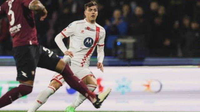 In foto Daniel Maldini in azione contro la Salernitana (Instagram &copy;Daniel Maldini).